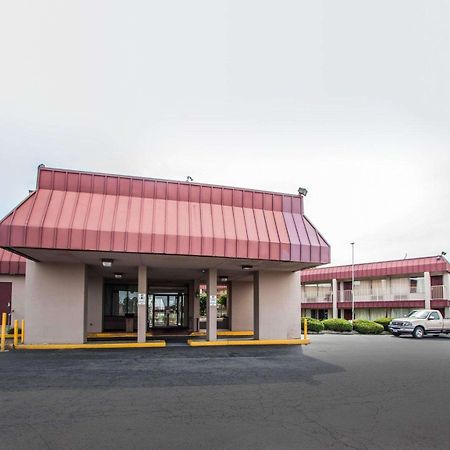 Red Roof Inn Reading Kültér fotó